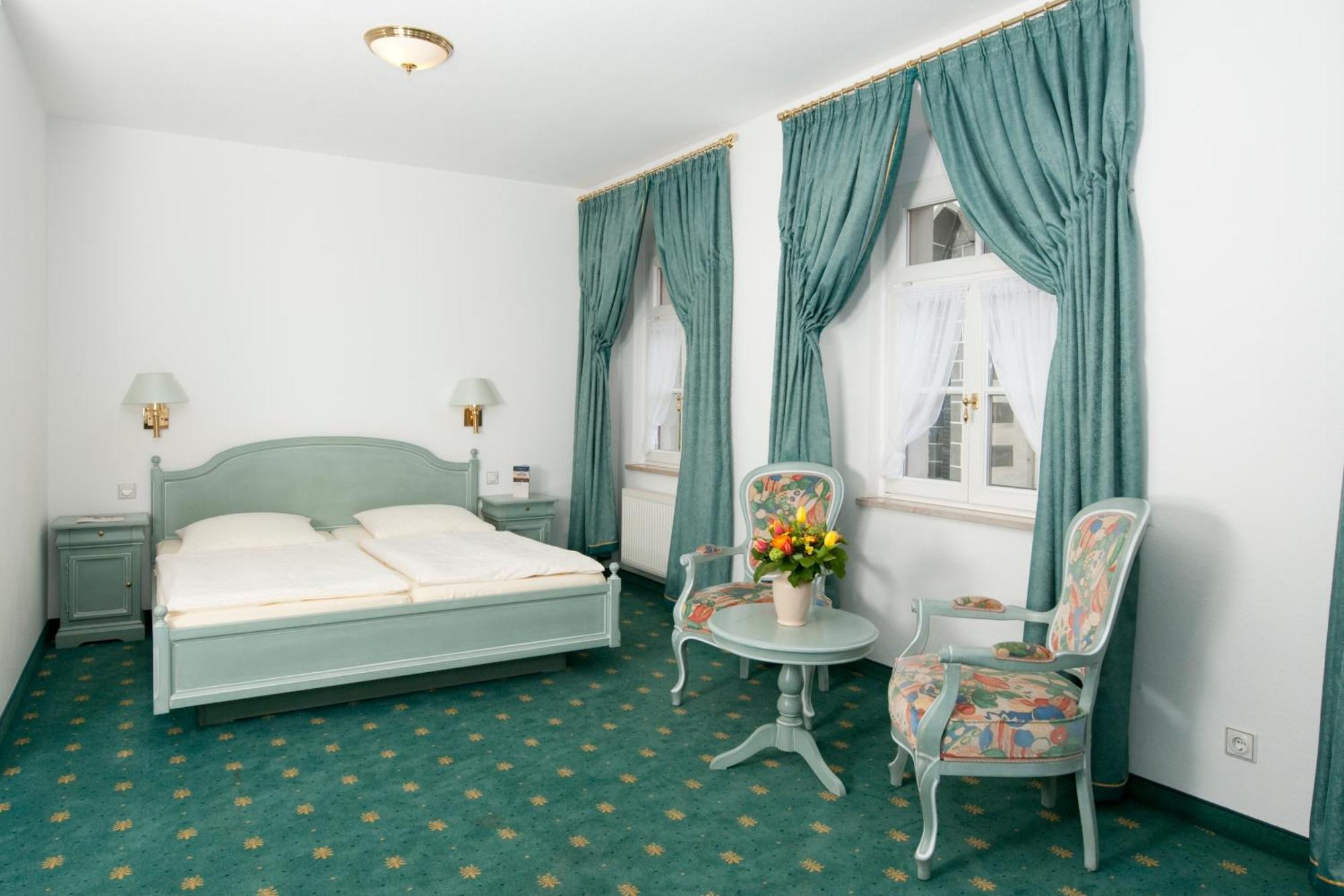 Hotel Garni Residenz Am Markt Майсен Екстериор снимка