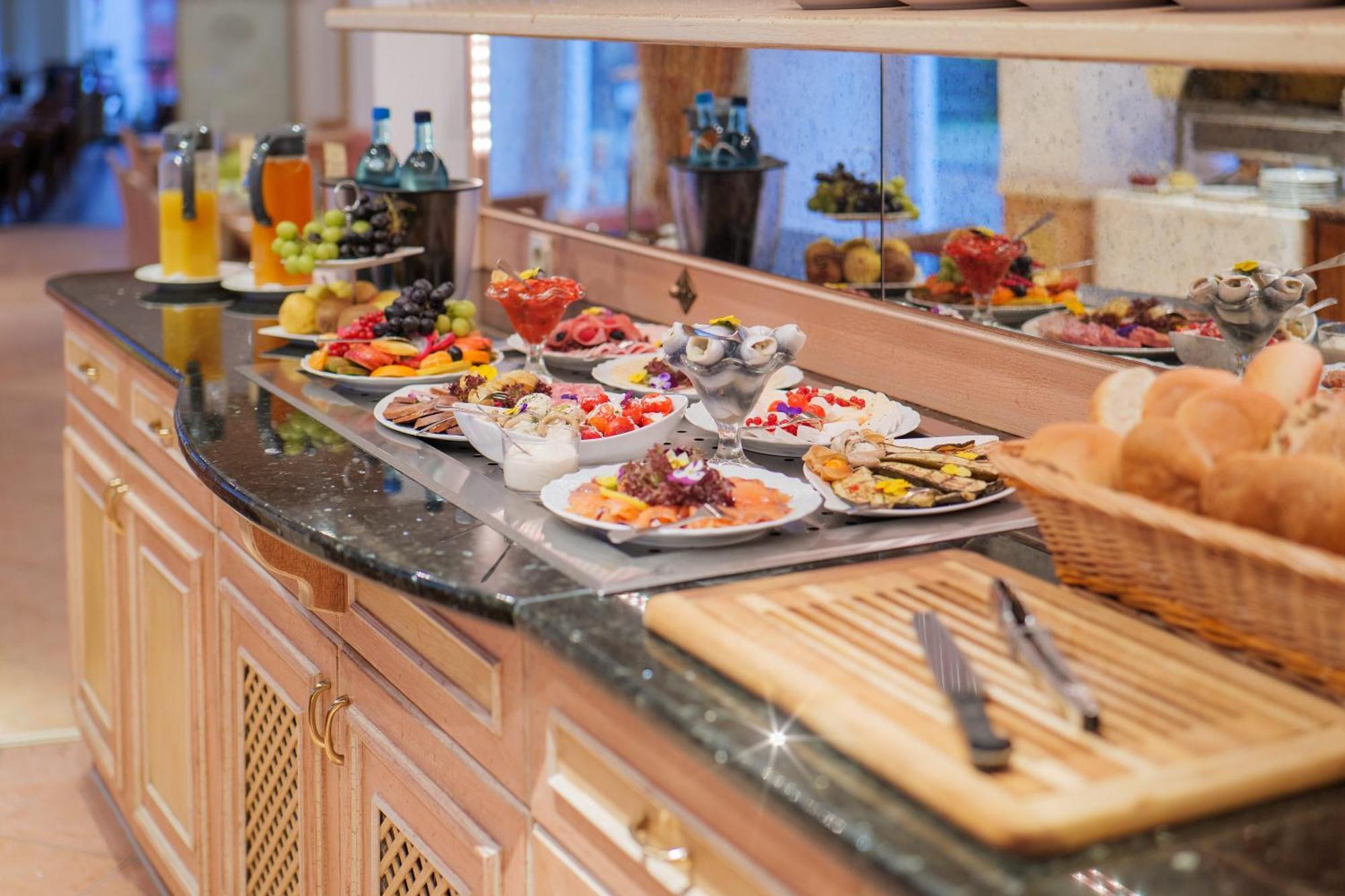 Hotel Garni Residenz Am Markt Майсен Екстериор снимка